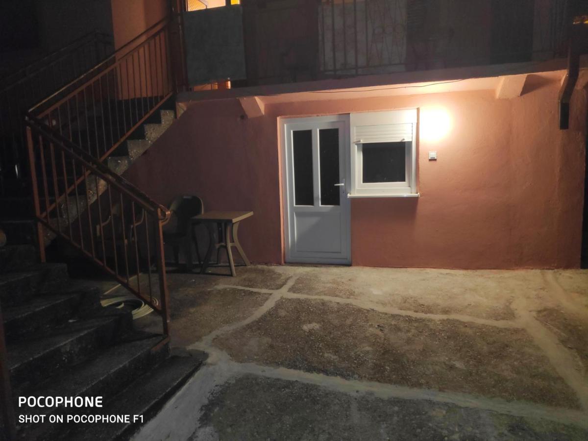 Apartman Pavle 2 Вирпазар Екстериор снимка